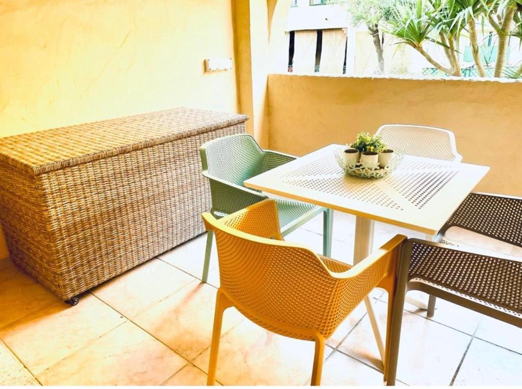Estupendo Apartamento Urbanizacion Jardines De Zahara. ساهارا ذي لوس أتونِس المظهر الخارجي الصورة